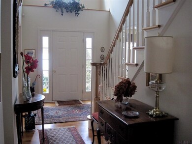 30 Greyledge Dr, Albany, NY 12211 - photo 2