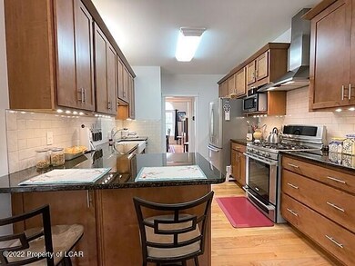 206 Tapper Spring Cir, Drums, PA 18222 - photo 2