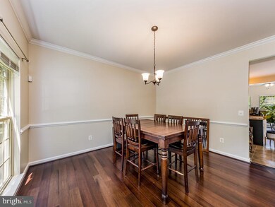 6442 Colonial Village Loop, Manassas, VA 20112 - photo 6