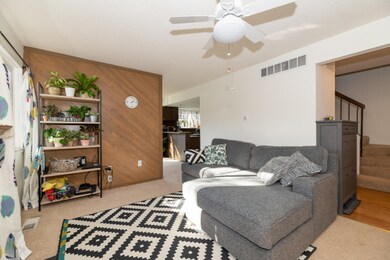 258 Dunbarton Ct-11