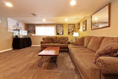 2001 Cumberland Pkwy, Algonquin, IL 60102 - photo 6