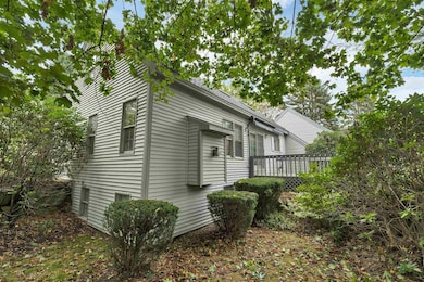 1480 Old North Main St unit 6, Laconia, NH 03246 - photo 6