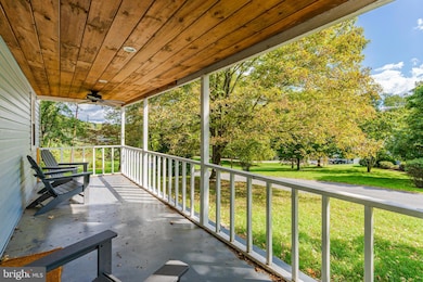 1014 Henry O Michael Rd, Berkeley Springs, WV 25411 - photo 3