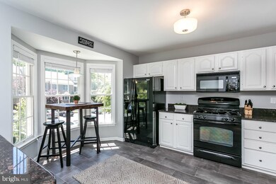 1038 Hidden Moss Dr, Cockeysville, MD 21030 - photo 2