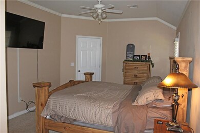 1920 Ridge Crest Dr, Shawnee, OK 74804 - photo 7