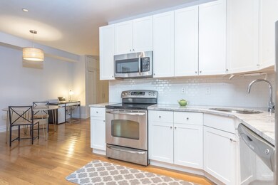 71-73 Broad St unit 3, Boston, MA 02109 - photo 4