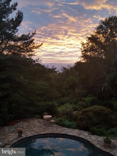 810 Merrybell Ln, Kennett Square, PA 19348 - photo 3