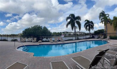 unlisted-address, Pembroke Pines, FL 33025 - photo 3