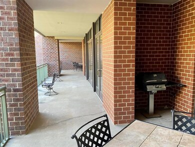 720 Governor Morrison St unit 215, Charlotte, NC 28211 - photo 7