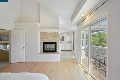 1370 Babel Ln, Concord, CA 94518 - photo 4