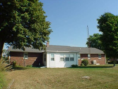404 W South St, Boswell, IN 47921 - photo 2