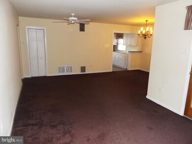 812 Pennsylvania Ave, Southampton, PA 18966 - photo 6