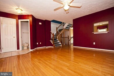 407 Woodhill Dr, Owings Mills, MD 21117 - photo 3