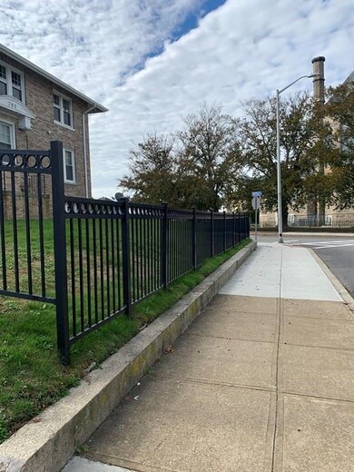 783 Slade St unit 201, Fall River, MA 02724 - photo 4