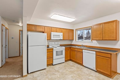 5300 Lake Otis Pkwy unit 5, Anchorage, AK 99507 - photo 4