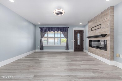 17603 N Hitching Post Dr, Sun City, AZ 85373 - photo 7