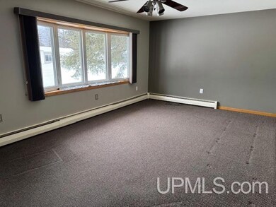 445 Lawrence St, Kingsford, MI 49802 - photo 7