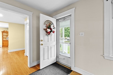 38 Greenvale Ave, Weymouth, MA 02188 - photo 3