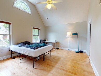 25 Winthrop Rd unit 25, Brookline, MA 02445 - photo 5