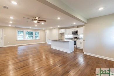 206 E 65th St, Savannah, GA 31405 - photo 4