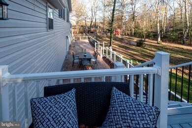 23218 Woodland Acres Rd, California, MD 20619 - photo 4