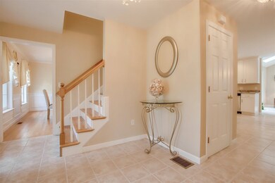 19 Lynne Dr, Hollis, NH 03049 - photo 5