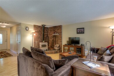 9404 274th St E, Graham, WA 98338 - photo 5