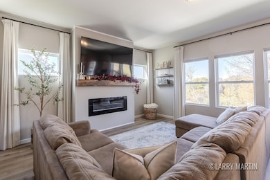 697 Sun Stone Dr SW-5