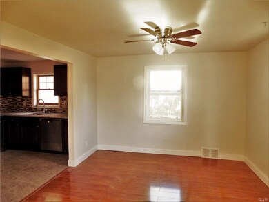 306 7th St, Whitehall, PA 18052 - photo 6