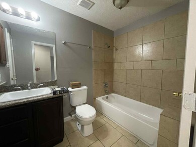 3028 Avenue M unit 2, Galveston, TX 77550 - photo 7
