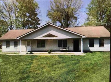 600 N Grant St, Edinburgh, IN 46124 - photo 2