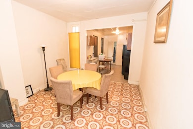 1313 Ensor St, Baltimore, MD 21202 - photo 3