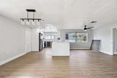 369 Westwinds Dr, Palm Harbor, FL 34683 - photo 4