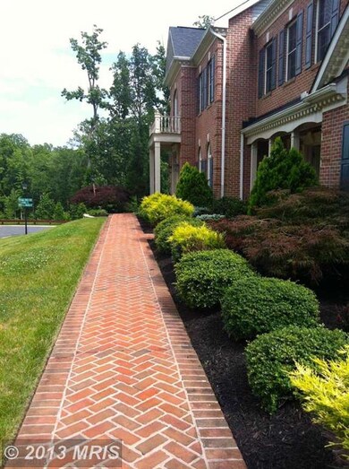 5115 Robins Perch Ln, Perry Hall, MD 21128 - photo 3