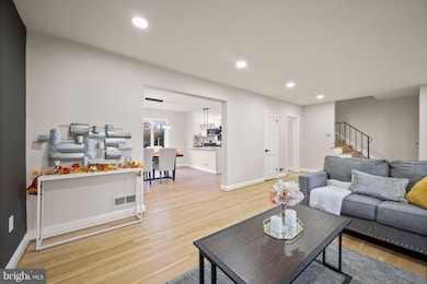 5601 Groveland Ave, Baltimore, MD 21215 - photo 4