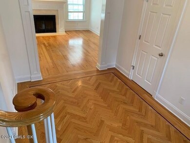 8 Rippowam Rd unit A, Cos Cob, CT 06807 - photo 3