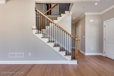 220 Sylvan Ln, Dallas, PA 18612 - photo 7