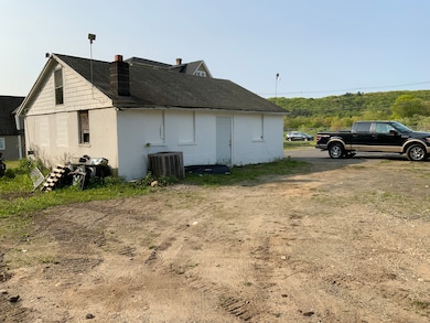 856 New Haven Rd, Naugatuck, CT 06770 - photo 7