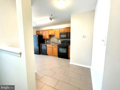 1617 Saint Paul St unit 1, Baltimore, MD 21202 - photo 6