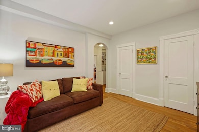 5112 Connecticut Ave NW unit 111, Washington, DC 20008 - photo 4