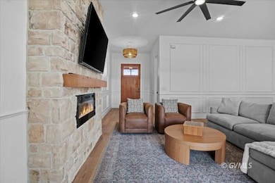 Entryway to living space