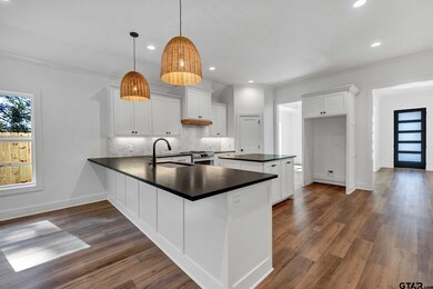 3035 3035 Guinn Farms Rd, Tyler, TX 75707 - photo 7