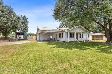 129EBroussard-5