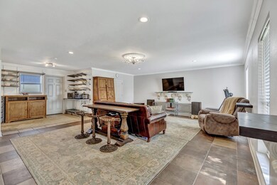 214 Green Meadows Ln, Fredericksburg, TX 78624 - photo 4