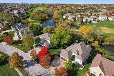 9916 Skyview Ln, Lenexa, KS 66220 - photo 3