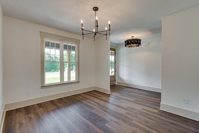 05-7104 Paxton Cir-5