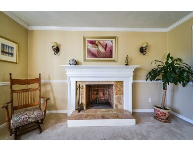 8 Donovan Ln, Framingham, MA 01701 - photo 4