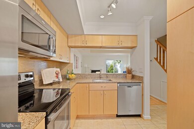 4511 28th Rd S unit 53, Arlington, VA 22206 - photo 7