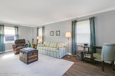 12 Indigo Ln Aberdeen NJ 07747-large-006