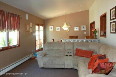 127 Starlight fam room